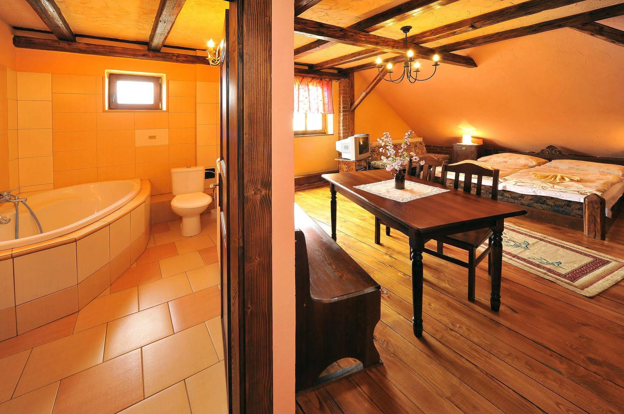 Apartmany Village Velky Slavkov Exterior photo